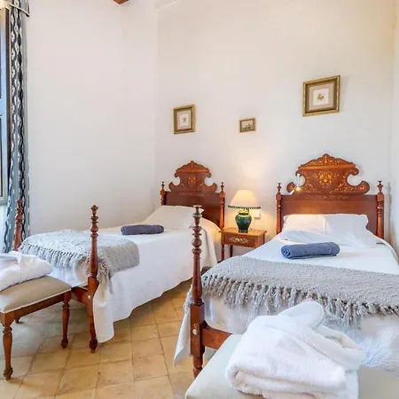 Son Vivot Country house